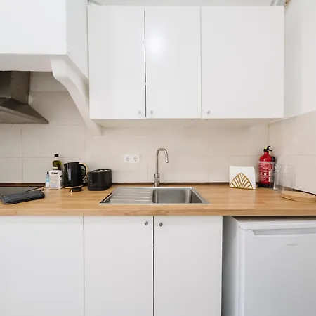 Апартаменты 41 Bed River Front *